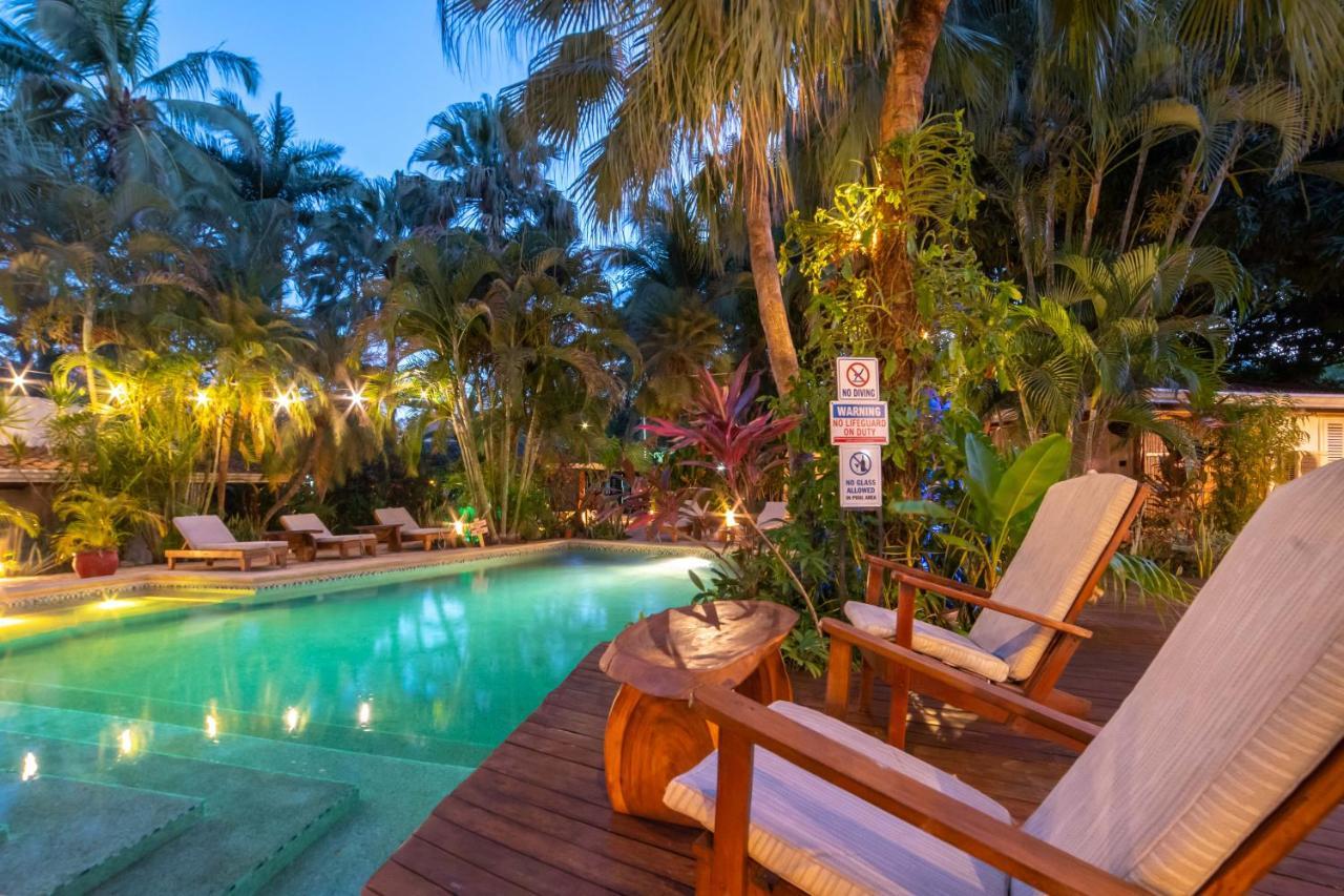 Hotel Pasatiempo Tamarindo Exterior foto
